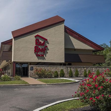 Red Roof Inn Cincinnati East - Beechmont Cherry Grove Exteriör bild