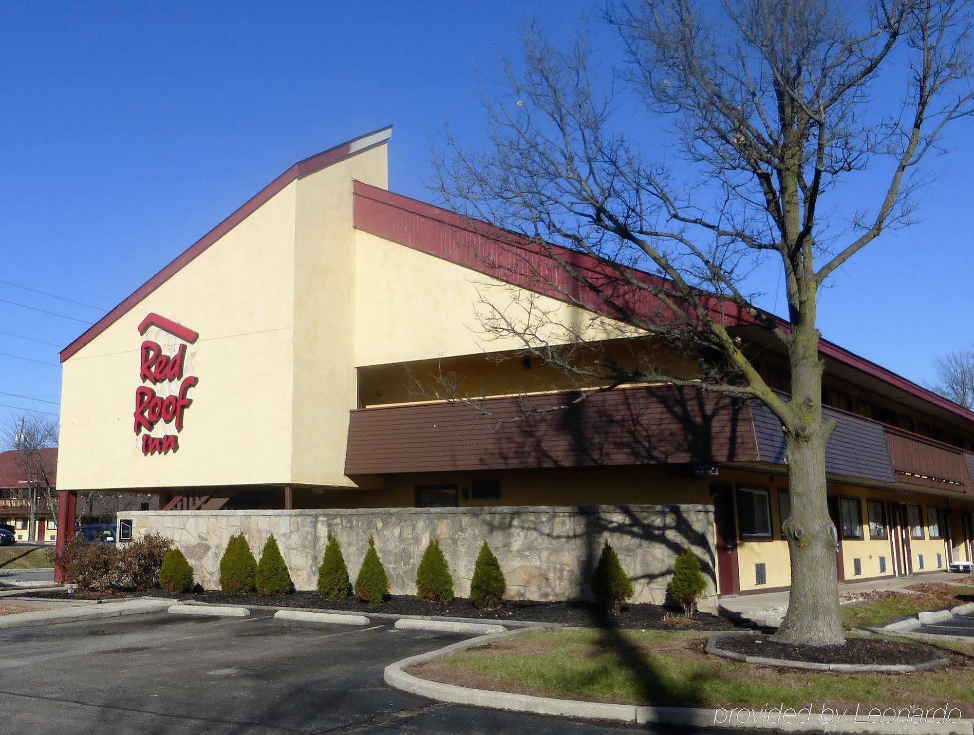 Red Roof Inn Cincinnati East - Beechmont Cherry Grove Exteriör bild