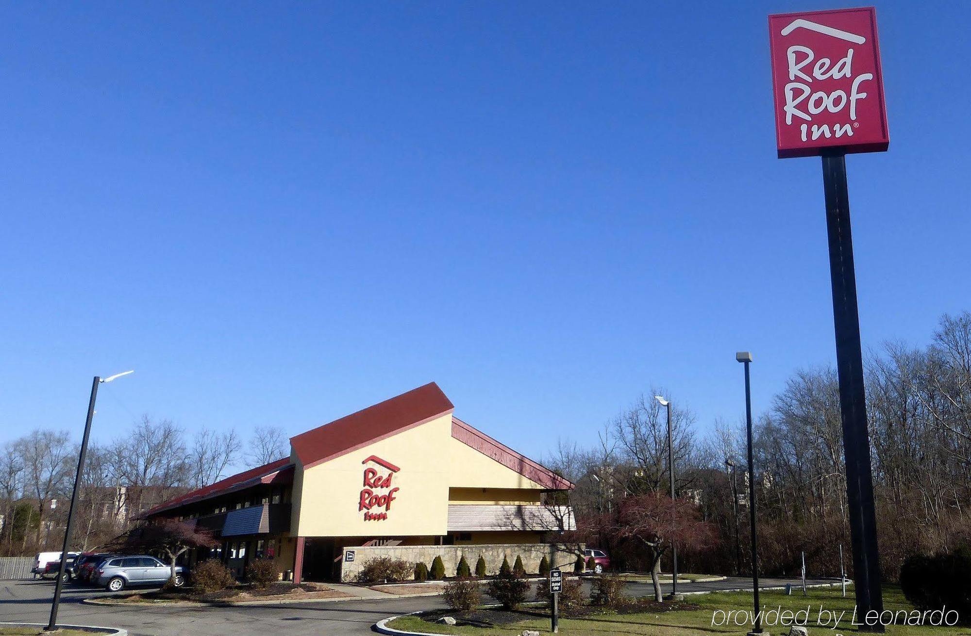 Red Roof Inn Cincinnati East - Beechmont Cherry Grove Exteriör bild